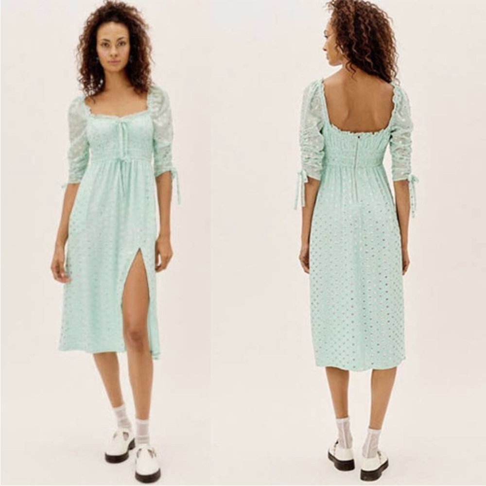 Gorgeous unique dress